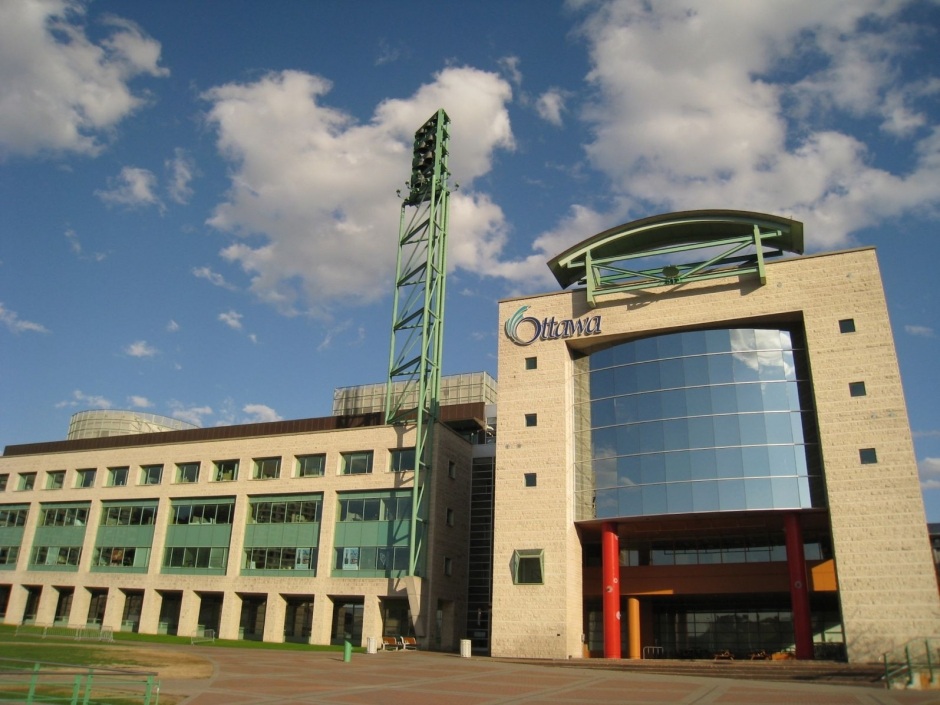 Image for Ottawa residents: Tell City Council to support a motion for affordable Internet ASAP