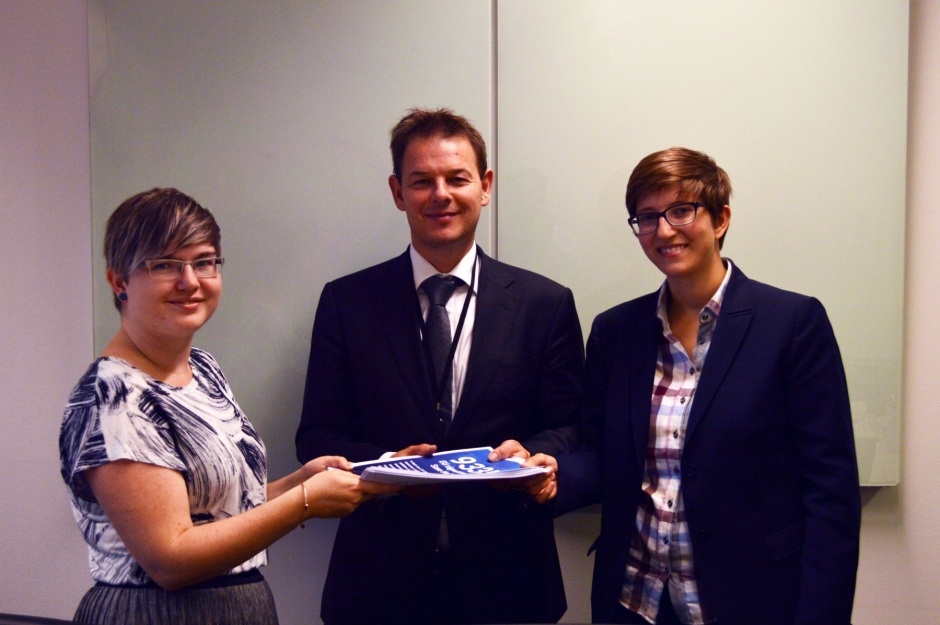 Image for Delivering your voices against the #LinkTax to the European Parliament